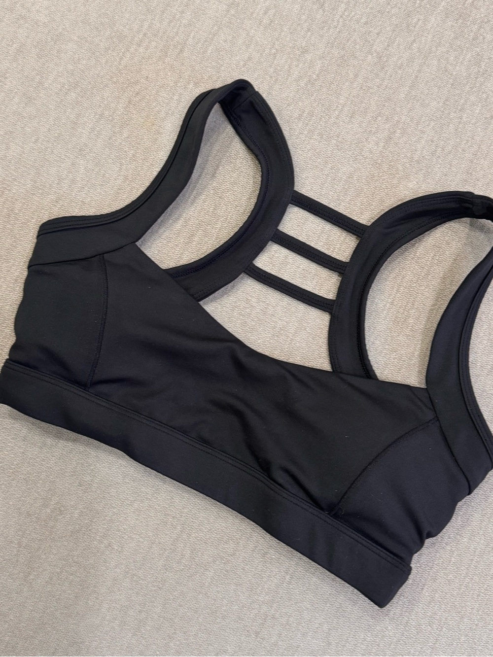 NWOT Black Strappy Back Sports Bra - Picture 2 of 4